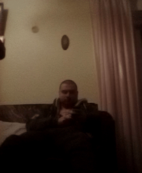 manletrumunbirdcel1741 - a h00y kablowke w pokoju u ojca poogladam i telegazete poczy...