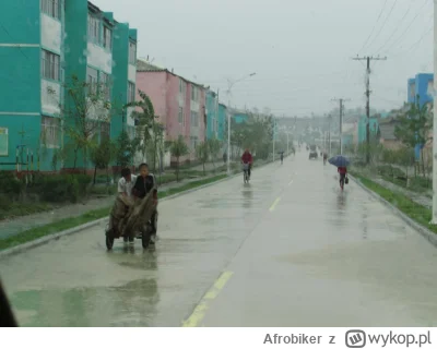 Afrobiker - @doeros w Korei północnej nie mają z tym problemów. Obywateli nie stać na...