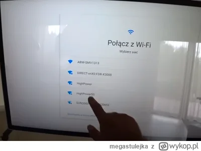 megastulejka - Marian se ustawił sieć ABW, a śmieszek baloniasty high power 5G ( ͡° ͜...