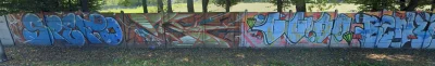 harrame - Wole normalne, kolorowe graffiti, nie jakims gownem typu "legia to stara co...