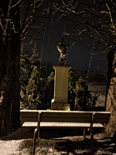 Gontyn- - @BlackenedBlue: evilfeast ubogi cover