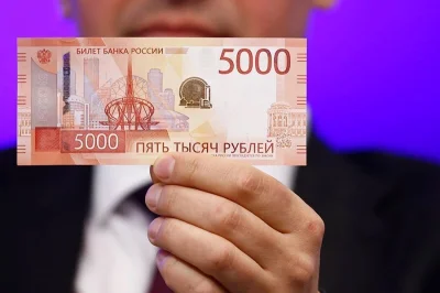 Kumpel19 - Bank Centralny rosji pokazał nowe banknoty o nominałach 1000₽ i 5000₽

Zak...