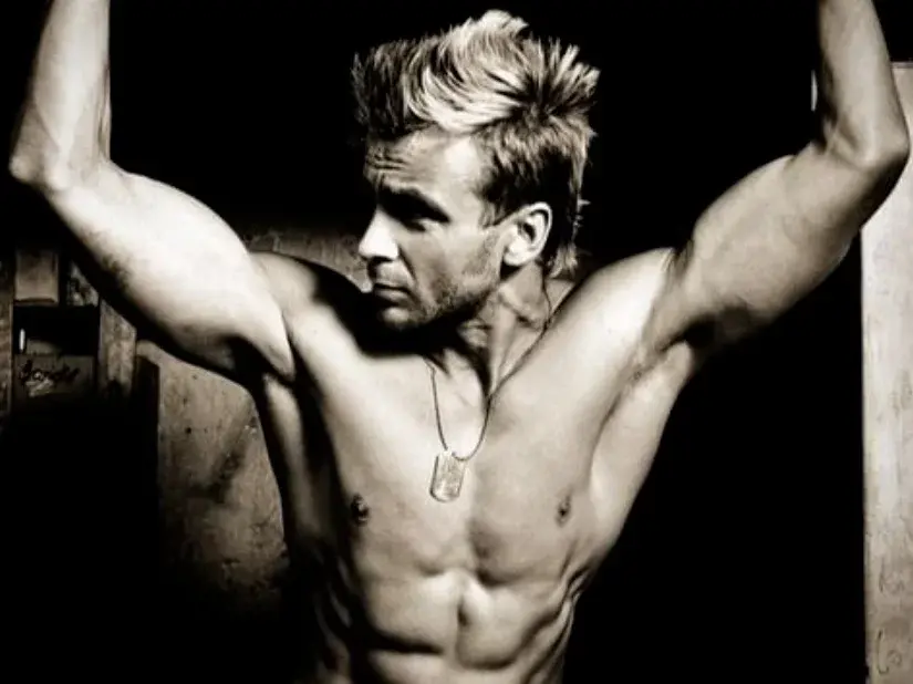 Epiktetlol - Dobra tu trzeba zebrać starych wyjadaczy tagu i wyjaśnić frajerów.  Nie ...