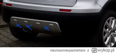 nieznamniepamietam - Mam uszczerbany kawałek tej srebrnej nakładki na zderzak i na pr...