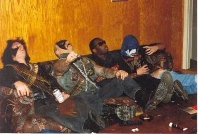 Nanook_ - #przegryw 
miałem sen że nie oceniamy ludzi na podstawie ich koloru skóry t...