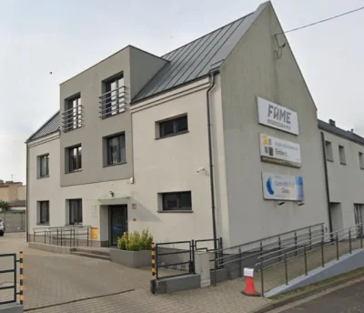 Szarodziej - Zbierzmy grupkę wykopków z #famemma pojedźmy na Siedzibę przy ul. Dworco...