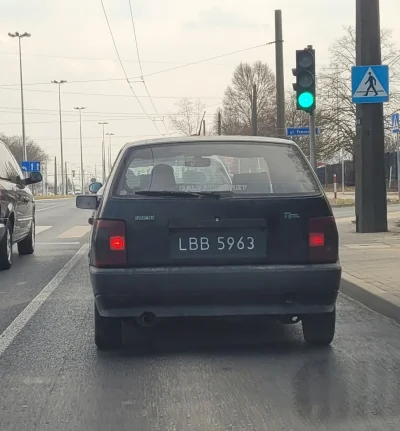 r5678 - Wczoraj ustrzeliłem fiata Tipo na czarnych. Ależ rarytasik. Tipo nigdy nie by...