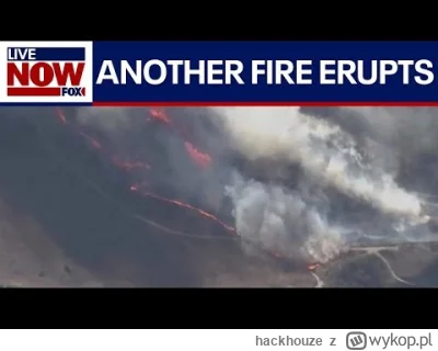 hackhouze - #ufo #uap bardzo ciekawy i duży obiekt leci podczas 1:20. Przyznam szczer...