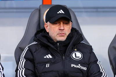 KebabZostrymSosem - > bo obie ekipy nie chcą przegrać 

@Sylwiusz89: Trenerescu jest ...