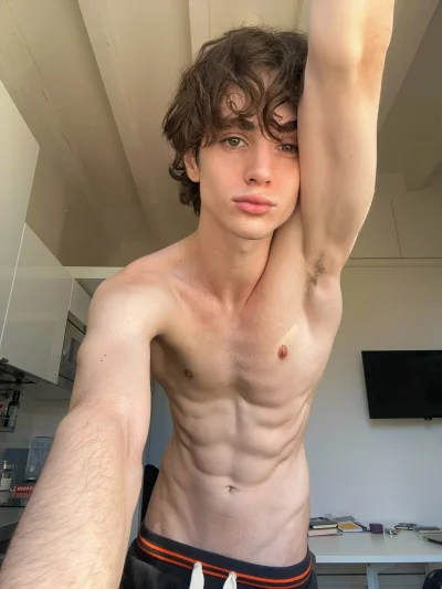 dodi-lukebakio - #teczowepaski #twink