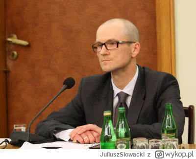 JuliuszSlowacki - Ja jestem ciekawy jak teraz czuje się były Minister Sportu za pierw...