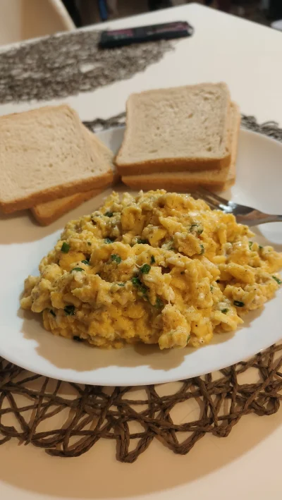 RedBulik - Jajeczniczka dla chopa
#gotujzwykopem