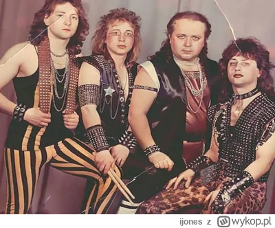 ijones - Radziecki zespół heavy metalowy „Udar”, 1987 r

#rosja #zwiazekradziecki #zs...