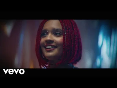 vateras131 - Beka z czarnej syrenki ale to wykonanie Sary James to złoto. Guwniara ma...