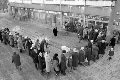 janusz-lece - @chandler-bing: hisotria zatacza kolo ( ͡° ʖ̯ ͡°)