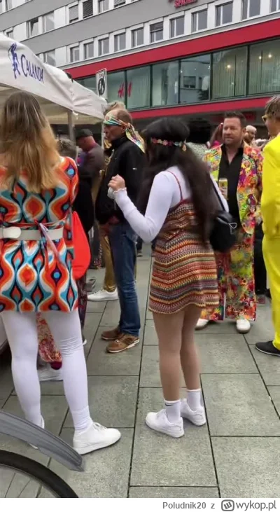 Poludnik20 - O dziwo! Schlagerparade najbardziej uroczyście obchodzone święta w najst...