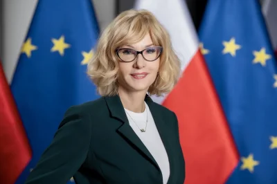 Elberus - @Polejmnie: 
profesor zwyczajna i nadzwyczajna nauk medycznych, od 2024 rok...