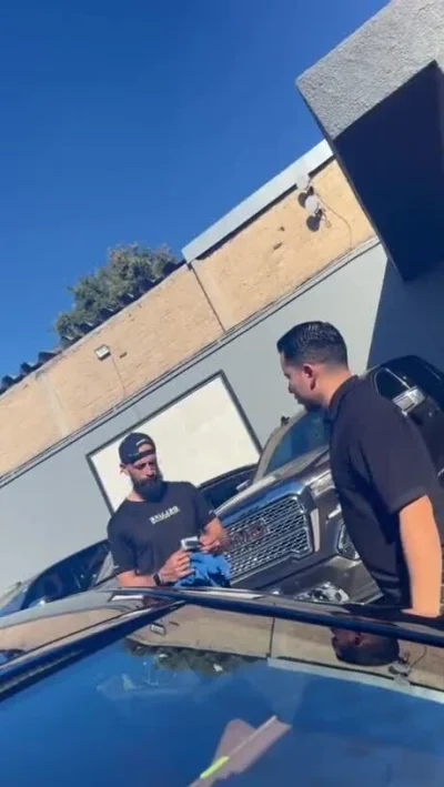 HardWax - Reklama warsztatu detailingu.
#motoryzacja #reklamakreatywna