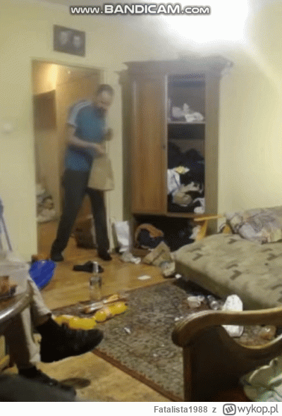 Fatalista1988 - @zawijasty-barzant: TOĆ!