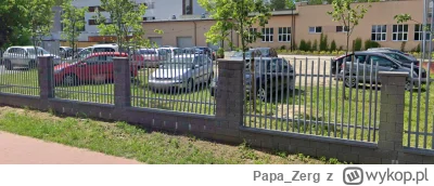 Papa_Zerg - HIT! ZS nr 1 w Piasecznie zrobił parking dla nauczycieli, żeby parkowali ...