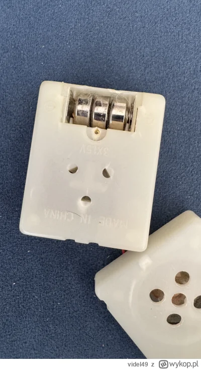 videl49 - @videl49: o wow, dzięki wszystkim, popisałam się intelektem. Fakt są batery...