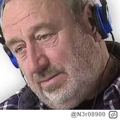 N3r08900 - Mechanicy ferrari kiedy słyszą że muszą znowu wybiegać z oponami

#f1