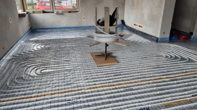 Djelon - >całą szpula może się obrócić wokół osi

@stujbeznug: siedzisko krzesła się ...