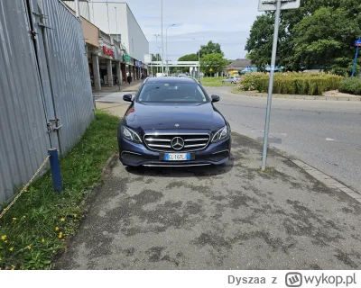 Dyszaa - Taki piękny postój/parking we #wroclaw. Dodatkowo znak widoczny od tyłu ozna...