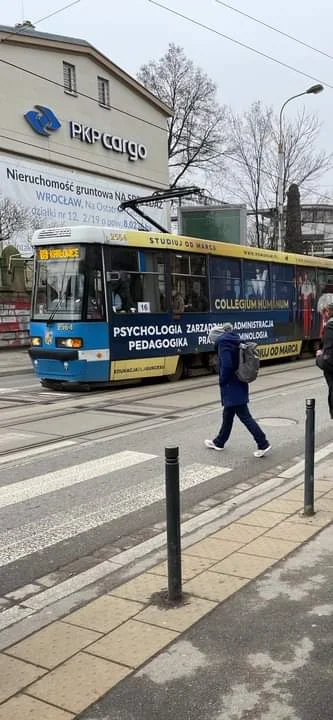 mroz3 - Fajna reklama na tramwaju xD

Foto nie moje


#wroclaw #mpkwroclaw #collegium...