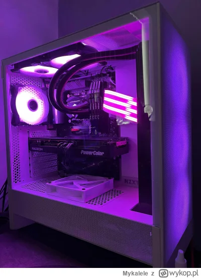 Mykalele - Złozyłem sobie takie komputerek, fajna buda odrazu dali 3 wiatraki na przo...