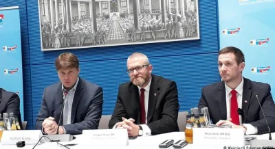 Danuel - >Gott mit uns 
jak to powiedział her Braun