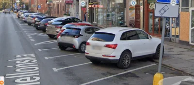 Krupier - @dran2: u nas to samo. Kierowcy to debile w większości przypadków.