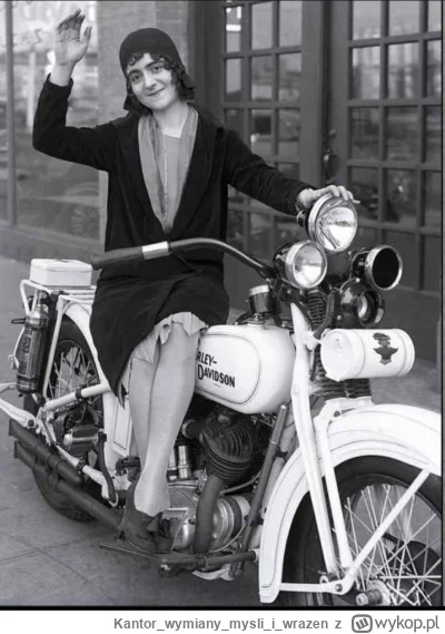 Kantorwymianymysliiwrazen - Który się ze mną przejedzie Harleyem?
( ͡º ͜ʖ͡º)
#ciekawe...