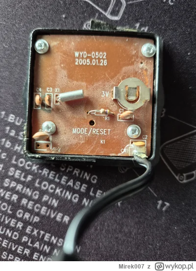 Mirek007 - Jaka bateria 3V będzie tu pasować? Zgubiłem poprzednią, bym przysiągł że n...