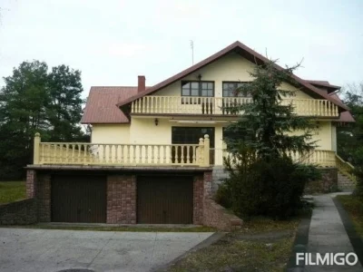 heremorie - @Mega_Smieszek: fajny ale ja mam taki