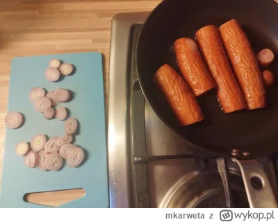 mkarweta - Śniadanie chuopskie, kiełbasa scybulko.

#jedzzwykopem #gotujzwykopem #wyg...