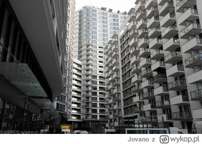 Jovano - Deweloperowi bardziej opłaca się sprzedać mieszkania nie w 5 piętrowym bloku...