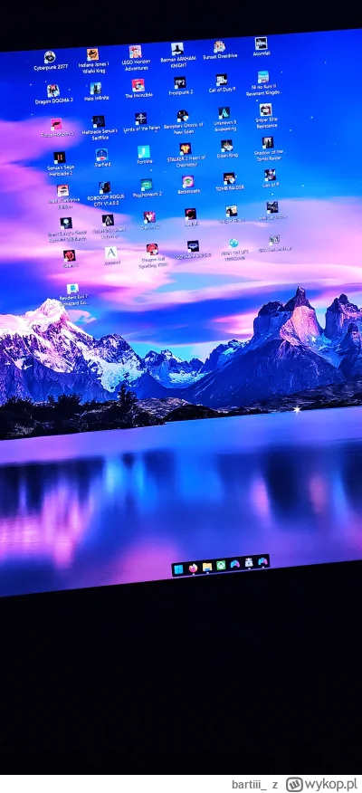 bartiii_ - Nie mam w co grać, siedzę i się zastanawiam od 30 min  co włączyć..... 


...