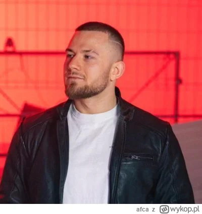 afca - To teraz kiedy wywiad tego gagatka krytykującego zawód swojej matki? 

#famemm...