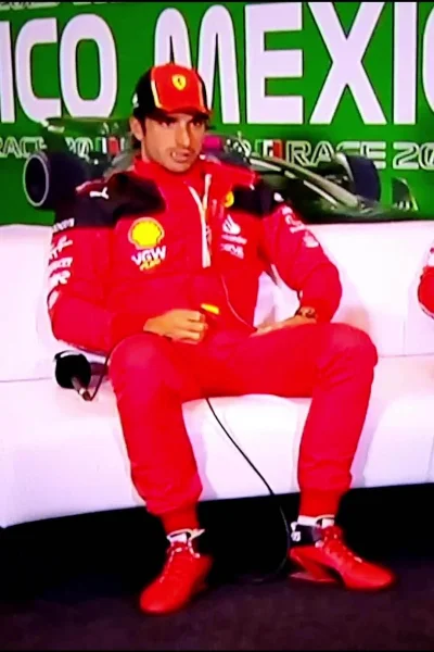 johnkashtan - Miał być mistrzowski bolid a objeżdżają cię popłuczyny po energolu
#f1