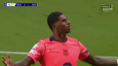 Minieri - Rashford po raz drugi #ładnygol, Newcastle - Barcelona 0:2

Mirror: https:/...