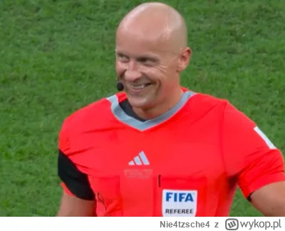 Nie4tzsche4 - Człowiek, który przepchnął PSG przez fazę grupową
#mecz #pilkanozna #li...