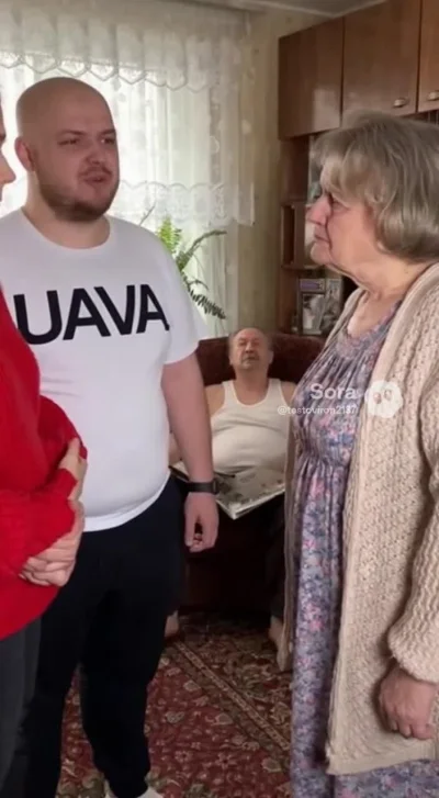 elo_kebab - Kamilek pierwszy raz u teściów
---
#kamilprogramista - przygody Kamilka b...