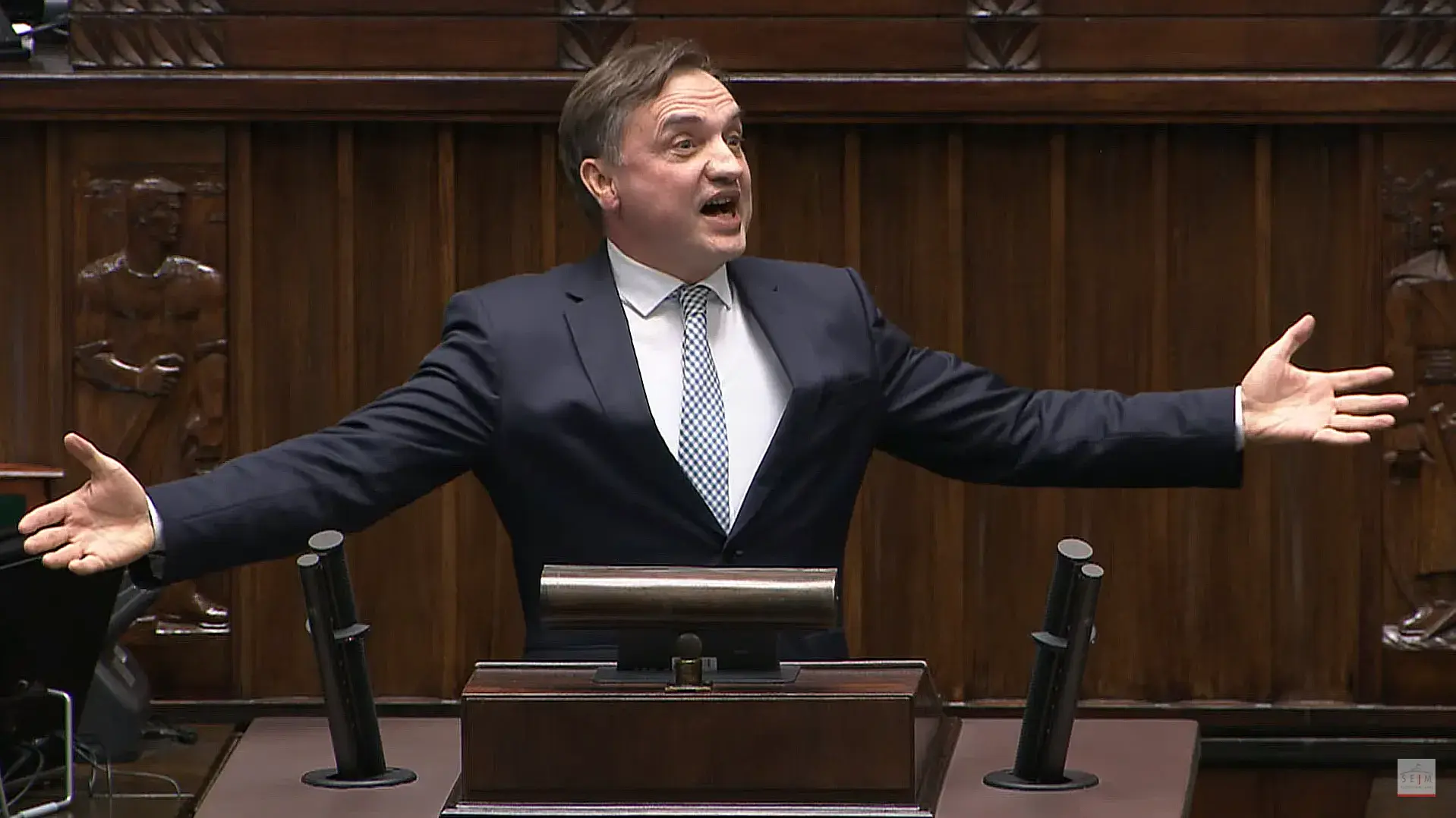 DuchZoliborza - @michalson18: Facet, który krzyczał, żeby opozycja nie była miękiszon...