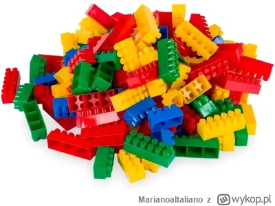 MarianoaItaliano - @seventh_gate: Klockami - zarówno takimi dużymi jak i potem lego.