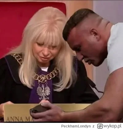 PeckhamLondyn - #famemma Ale bym sobie obejrzał rozprawy w PPV.