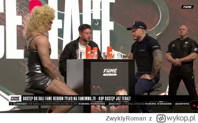 ZwyklyRoman - #famemma Chyba mój ulubiony moment w historii freakfightów,  jak to ogl...