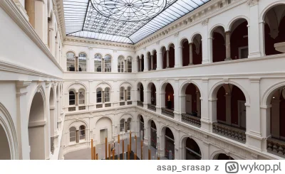 asap_srasap - wygląda jak wnętrze Muzeum Narodowego we Wrocławiu