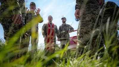 xeeeeeeenu - Brytyjscy kapelani przeszkolili ich ukraińskich odpowiedników.
Ukrainian...