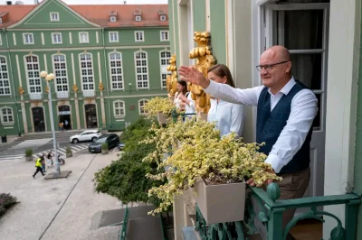 stefan_pmp - Kiedy somsiad odjeżdża swoim pasatem, a ty wiesz kto w nocy spuścił mu p...